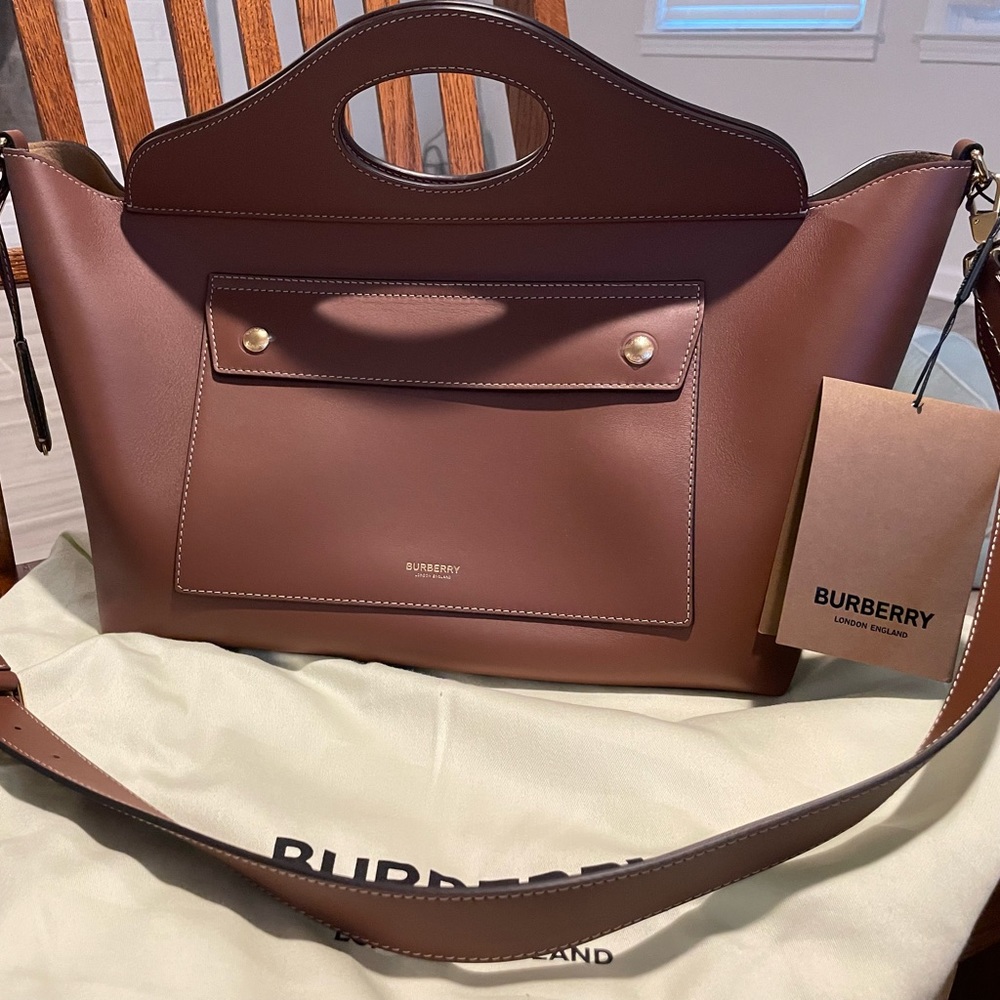 SOLD Burberry pocket tote -tan